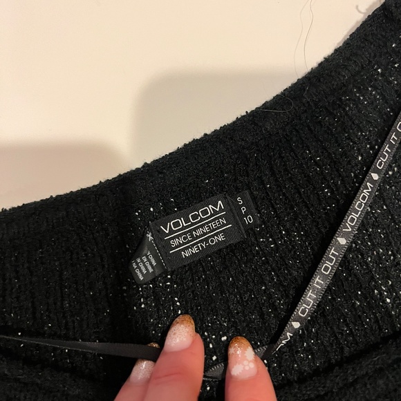 Volcom Black Knit Sweater - Picture 3 of 3